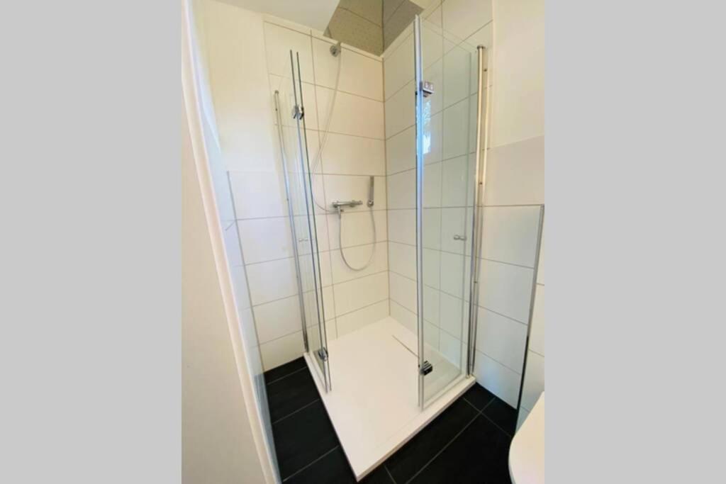 Moderner Einraumbungalow Auf Eigenem Grundstueck Flecken Zechlin Extérieur photo