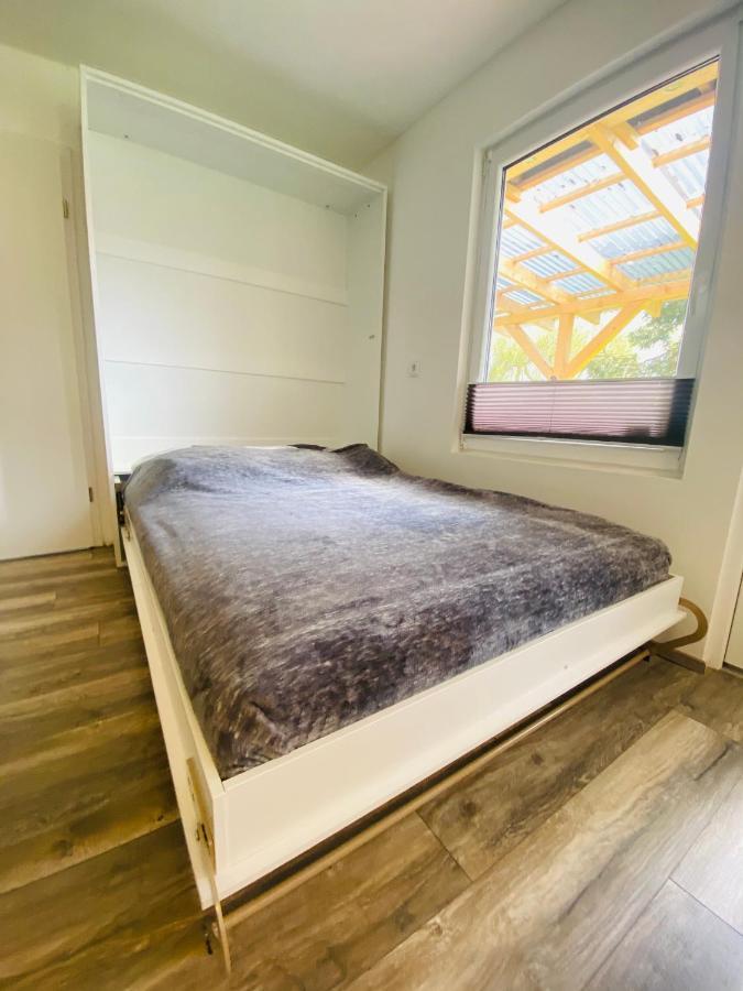 Moderner Einraumbungalow Auf Eigenem Grundstueck Flecken Zechlin Extérieur photo